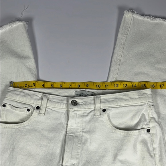 Abercrombie & Fitch Ultra High Rise Kick Flare White Denim Sz 30/10R - Picture 6 of 11